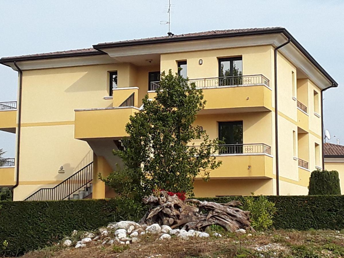 Albergo Al Portico 아자노데시모 외부 사진