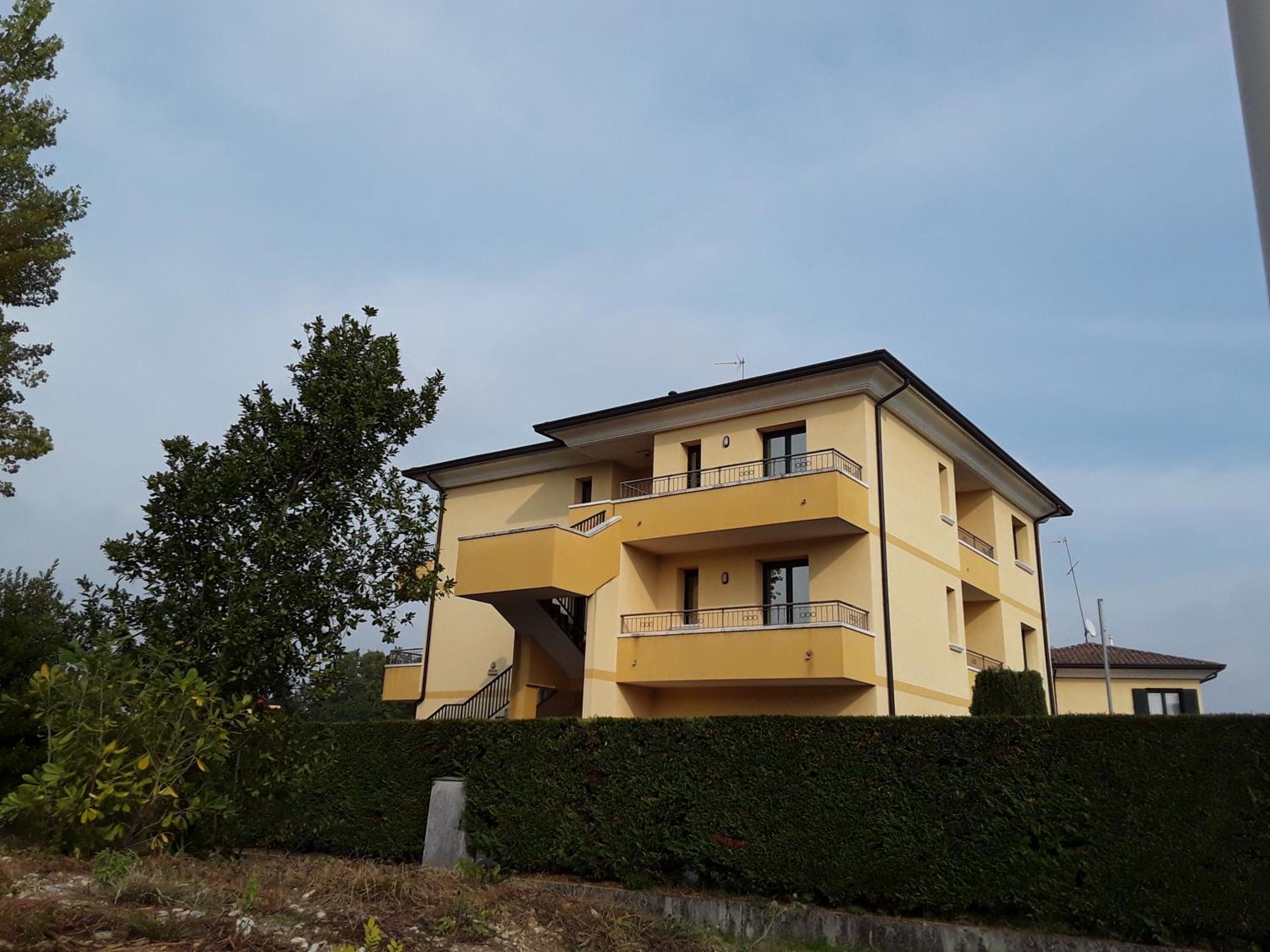 Albergo Al Portico 아자노데시모 외부 사진