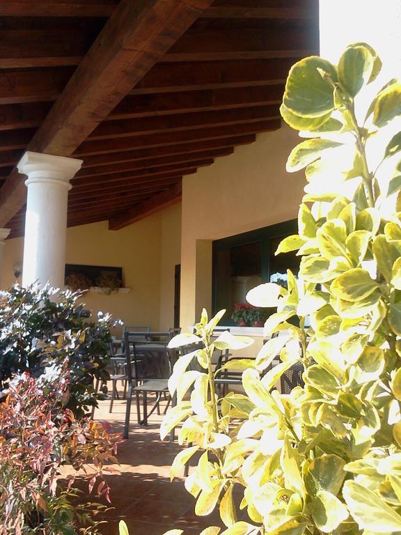 Albergo Al Portico 아자노데시모 외부 사진