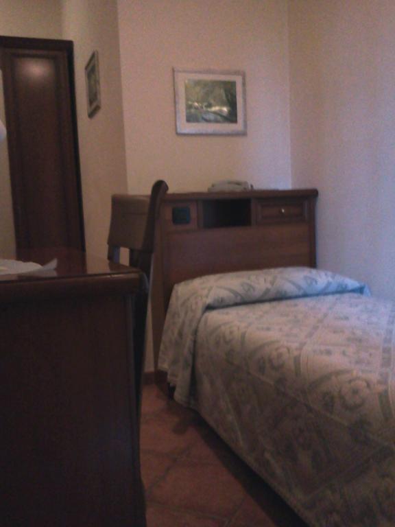 Albergo Al Portico 아자노데시모 객실 사진